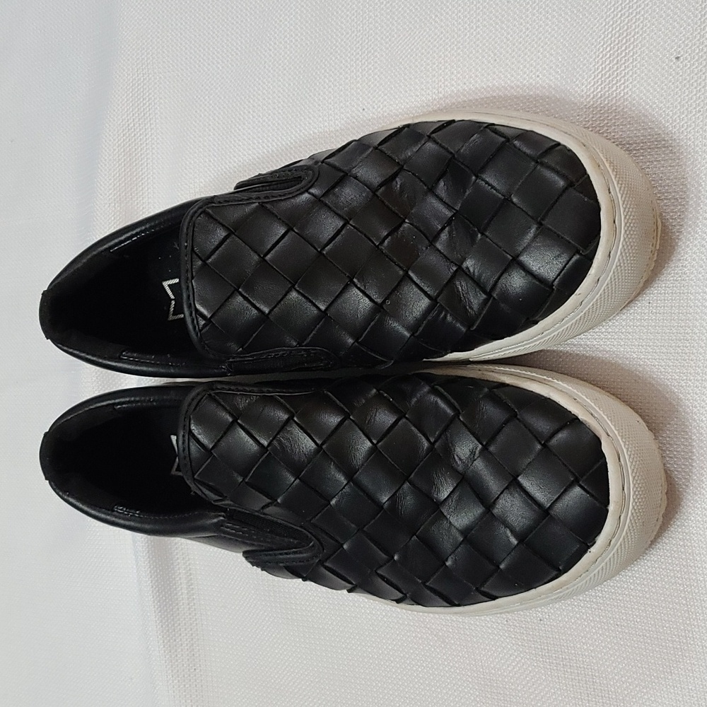 Marc Fisher Womens Black Basketweave Shoes Loafers Leather Blend Sz 6.5 EUC‎
